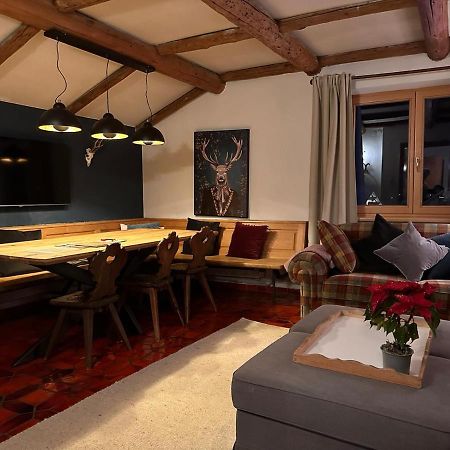 Cafe Schneider Appartments Sankt Anton am Arlberg Esterno foto